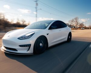 Innovations technologiques avec Tesla