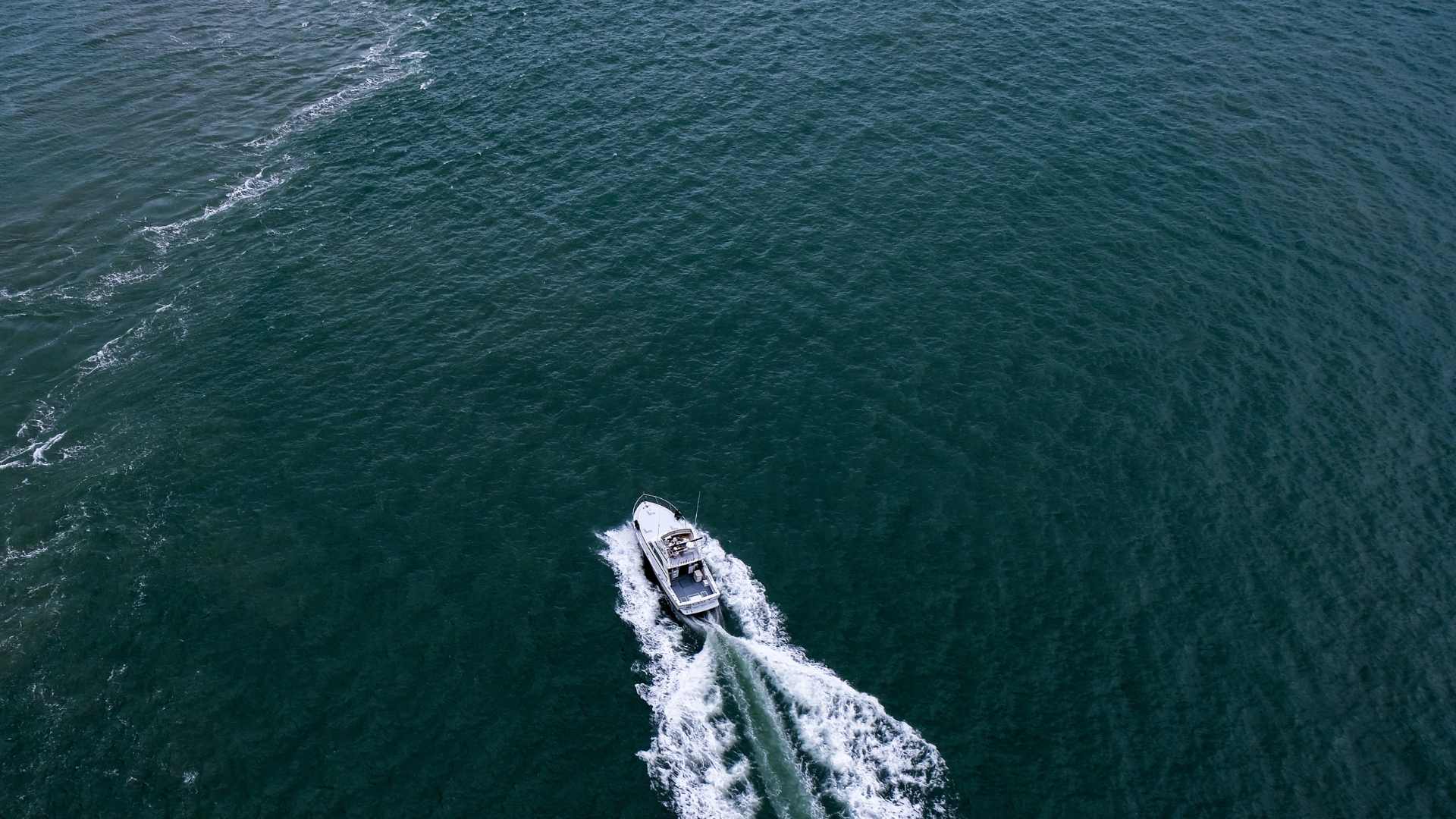 Bateau dans la mer