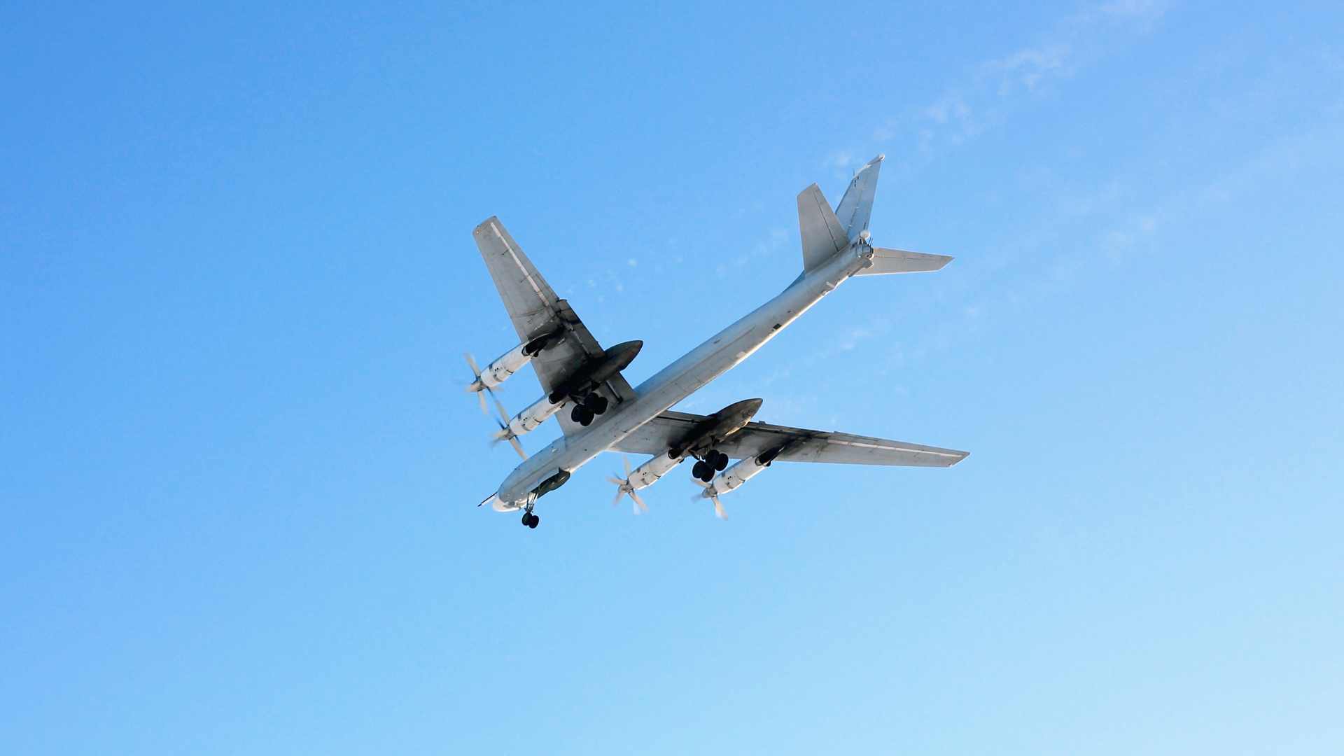Avion dans les airs