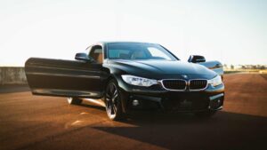 Voiture BMW noir