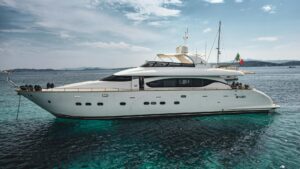 yacht de luxe